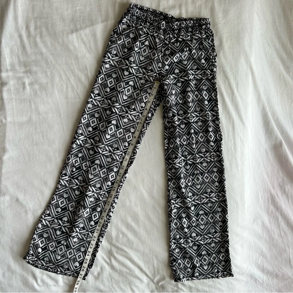 Justice Black & White Bohemian Light Weight Long Pants Size 12S